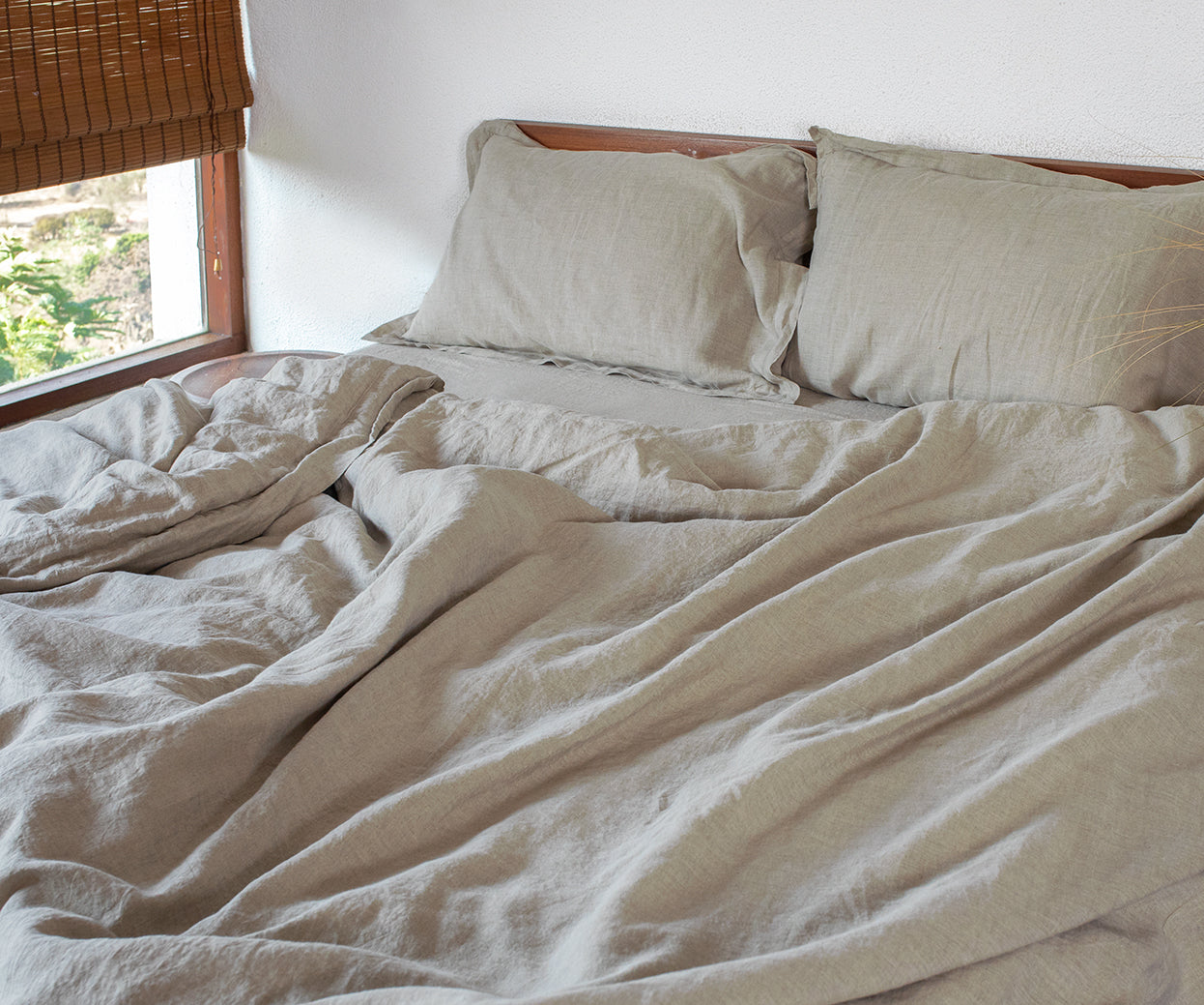 Undyed Linen Bed Set