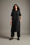 Kohl Linen Half Sleeves Kurta Set