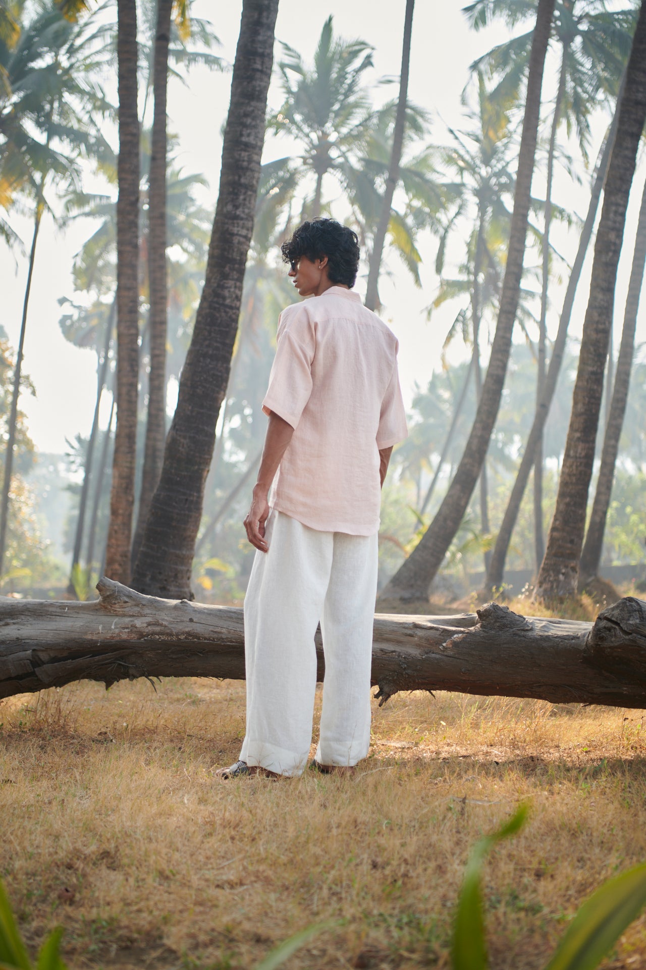 Blush Linen Men's Pleated Camp Collar Shirt image 5
