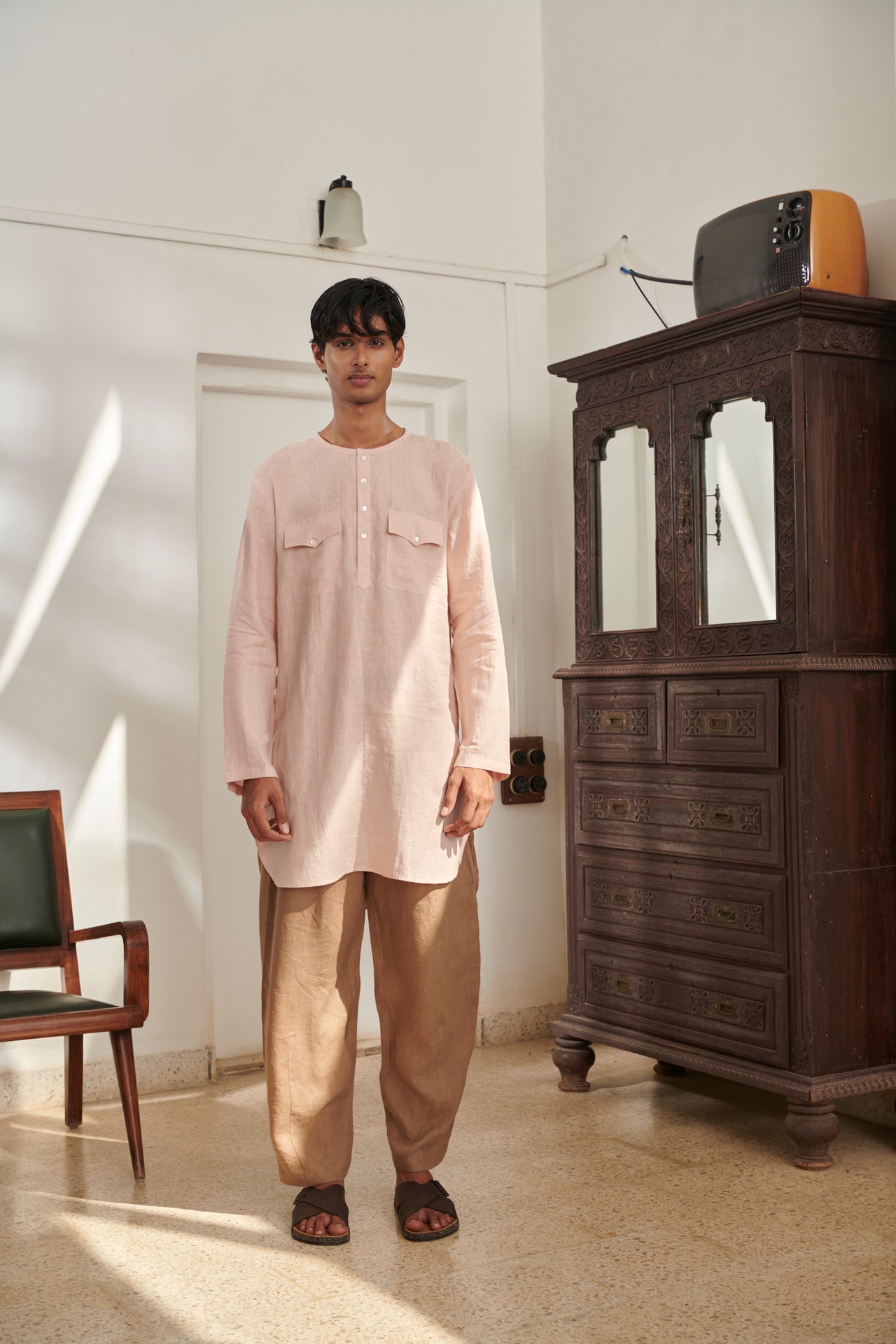 Blush Linen Men's Round Hem Kurta image 2