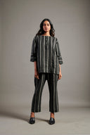 Dhaari Linen Pleated Pants - Sale