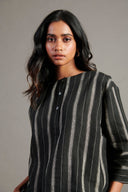 Dhaari Linen Pleated Pants - Sale